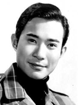 江明的个人资料